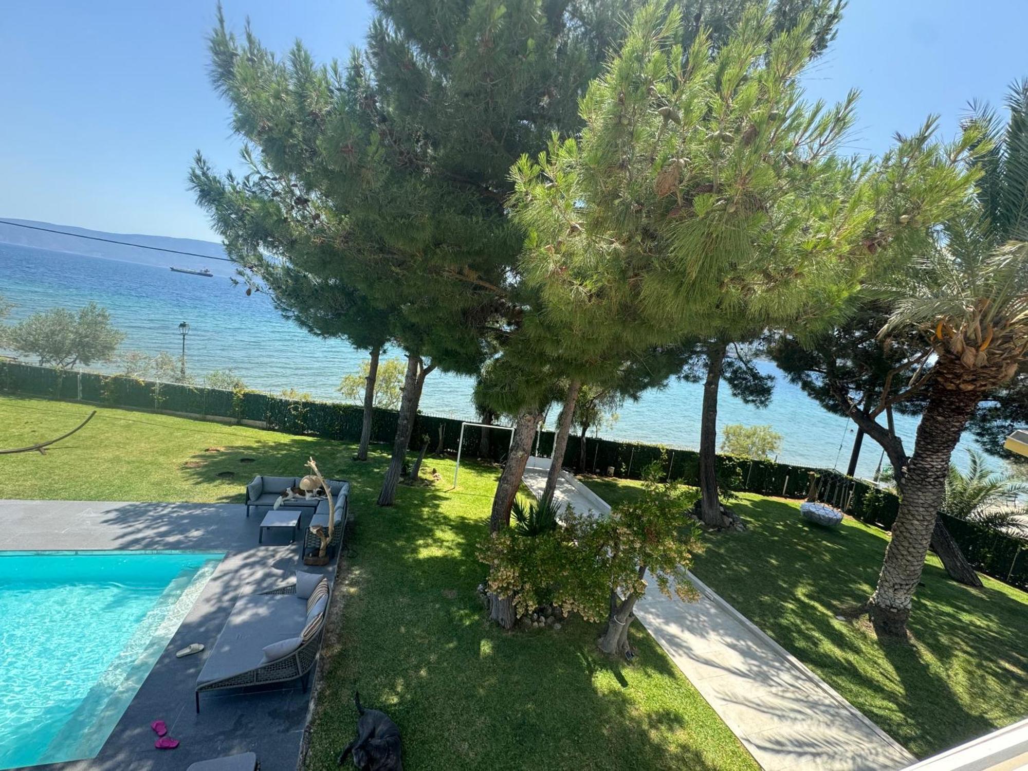 Zoza Luxury Villa Isthmia By The Sea With Private Pool Kalamaki  Exterior photo
