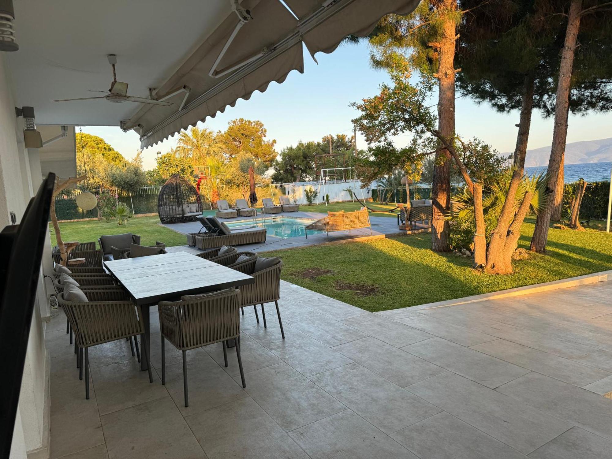 Zoza Luxury Villa Isthmia By The Sea With Private Pool Kalamaki  Exterior photo